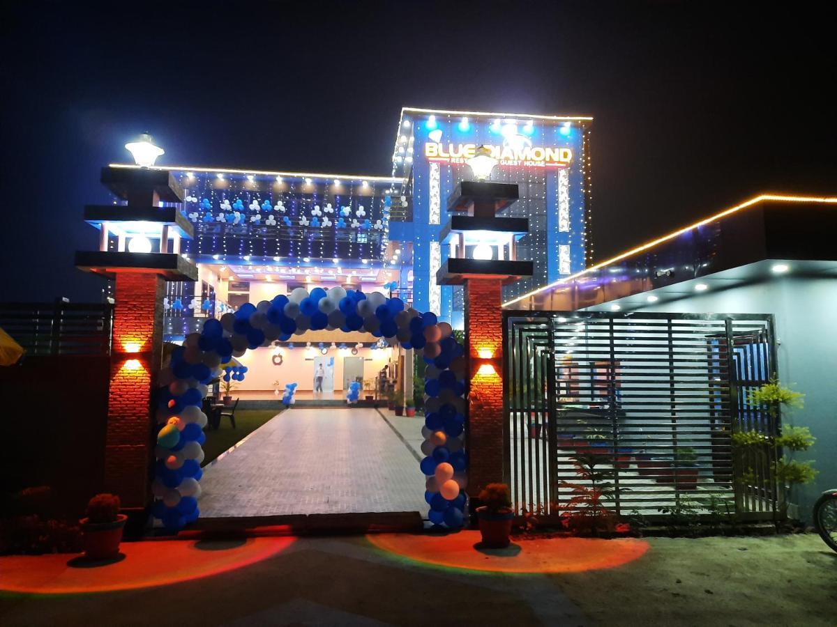 Hotel Blue Diamond Bahraich Exterior photo